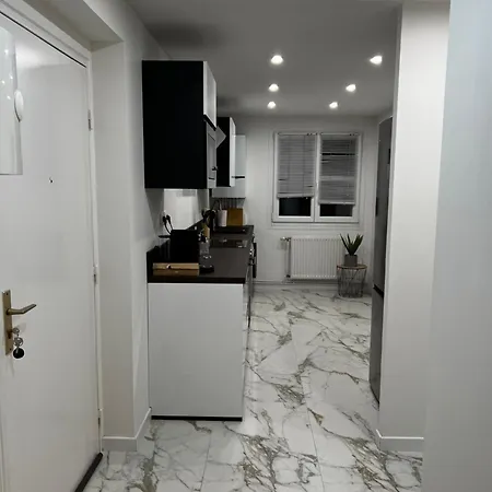 Spacieux Centre Apartment